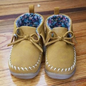 Carter's baby/toddler girl shoes